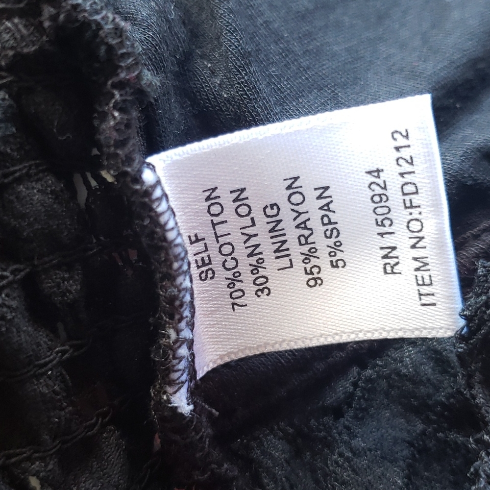 ADELLA Black Floral-Embroidered Bralette sz S - Picture 8 of 12